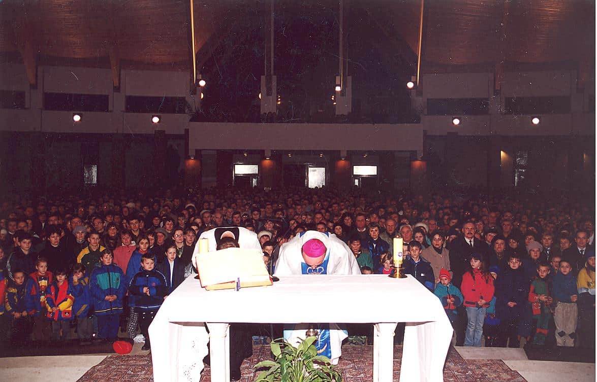 2000 6 grudnia Poświęcenie świątyni