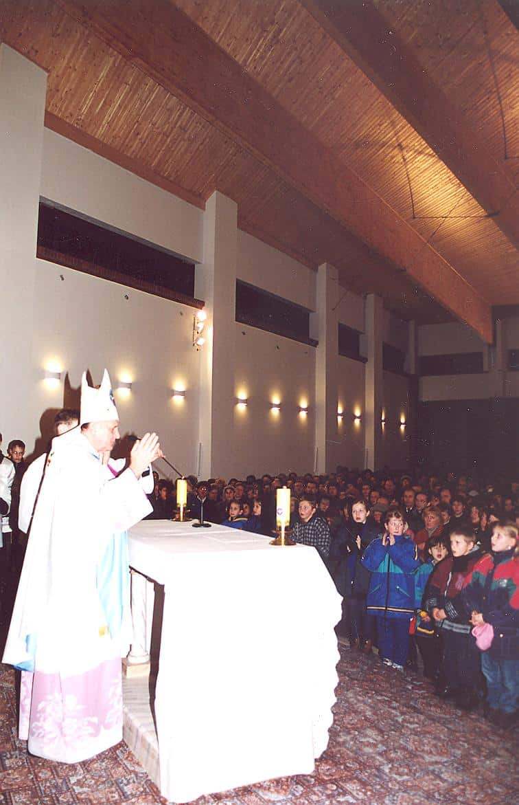 2000 6 grudnia Poświęcenie świątyni