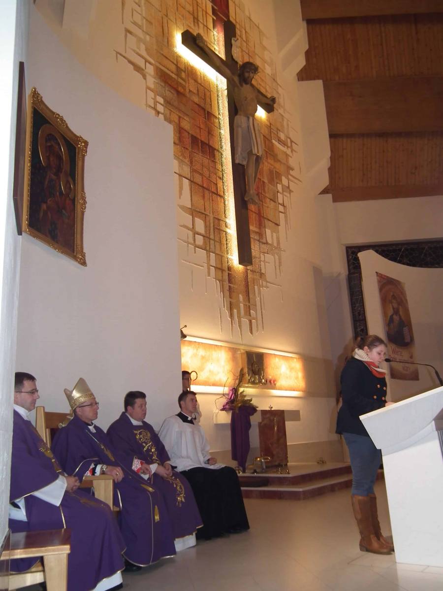 2013 Poświęcenie ołtarza